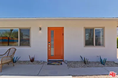 375 W Sunview Avenue