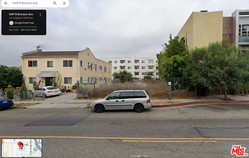 Photo 2 of 1449 N Bronson Avenue