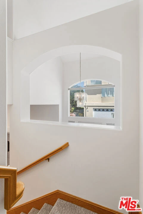 Interior 2