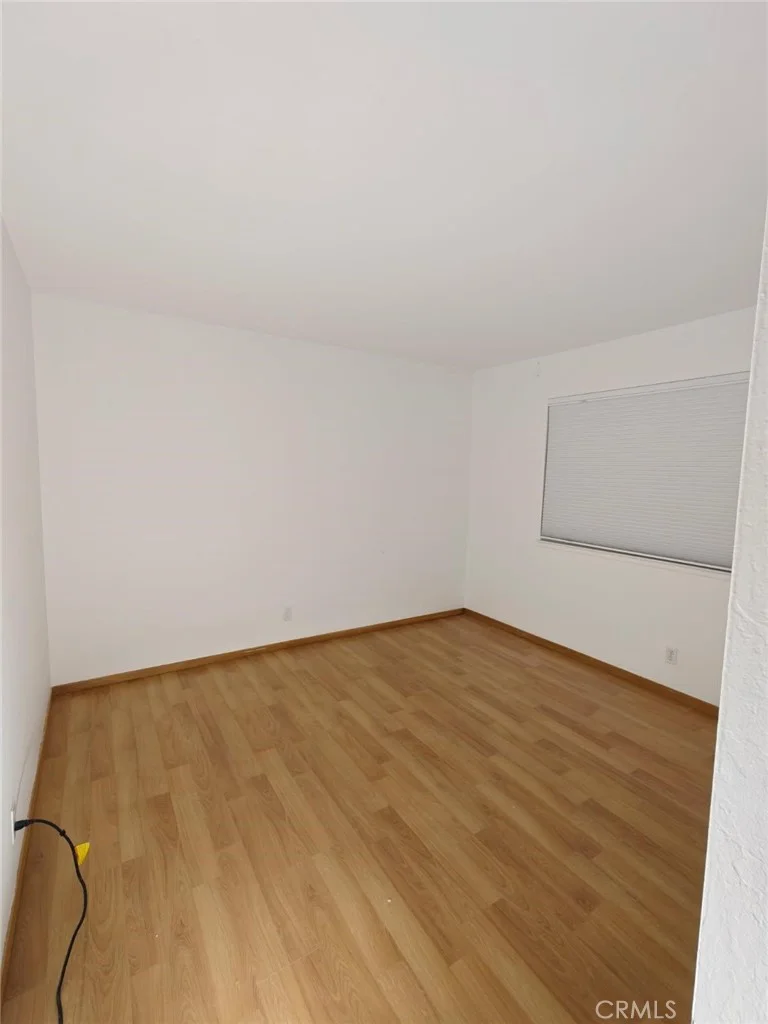 765 N Fair Oaks