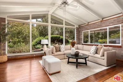 940 Camino Viejo