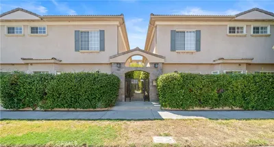 11808 Riverside Drive 3