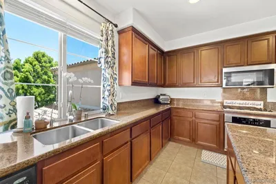2205 Andalusia Lane 6