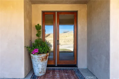 3435 Catalina Place photo 2