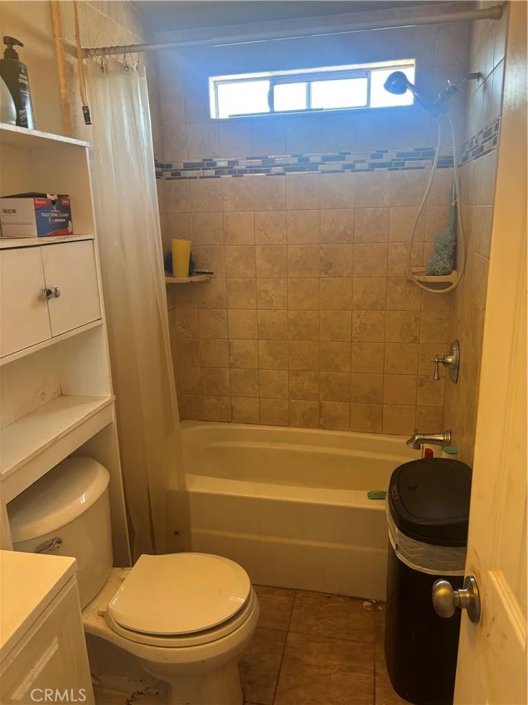 8180 Ailanthus Street photo 2