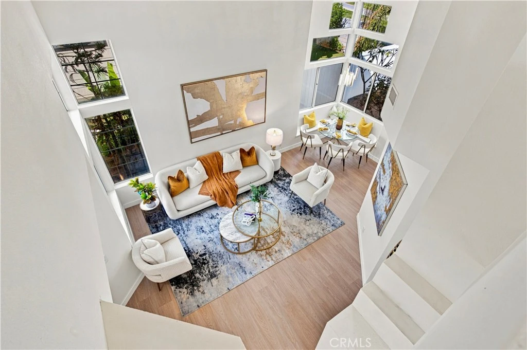 Interior 2