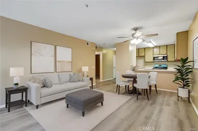 450 E 4th Street 334