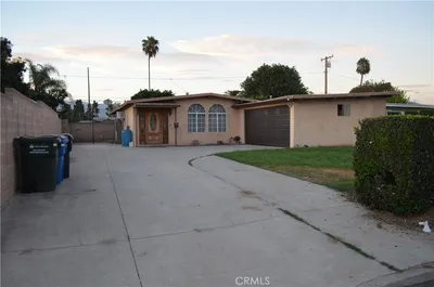 16227 E Clovermead photo 2