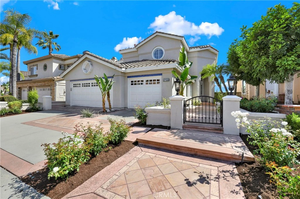Interior 1