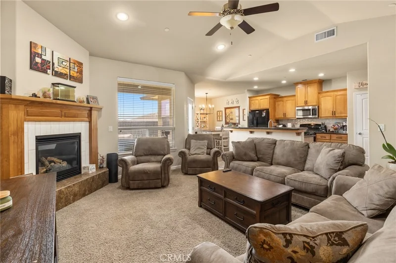 Photo 2 of 2865 Longwood