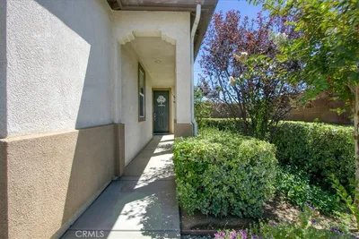 1463 Yarrow photo 2