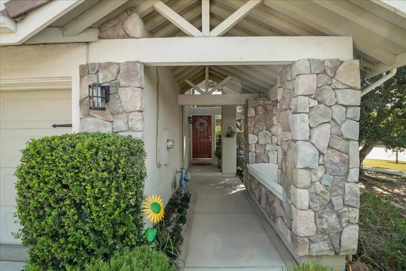 Photo 2 of 16610 San Benito Place