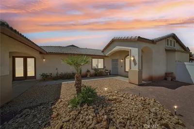 15174 Christopher Street photo 2