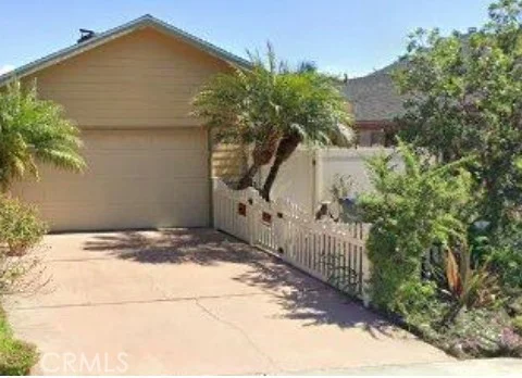 1508 Lakeside