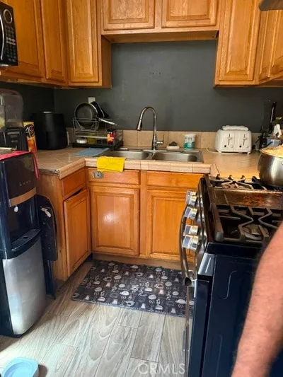 203 N Kern photo 2