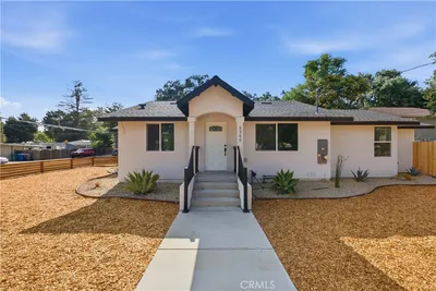 5345 Capistrano