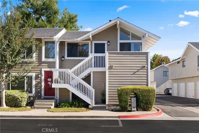 700 W Walnut Avenue 25