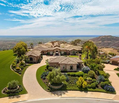 8619 Via Rancho Cielo