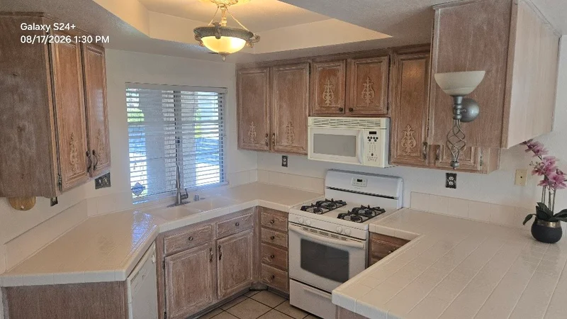 16143 Firestone photo 2