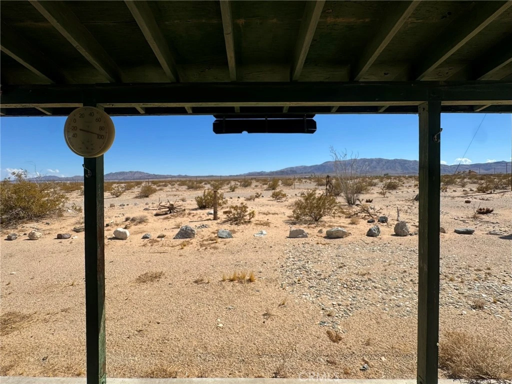 Interior 3