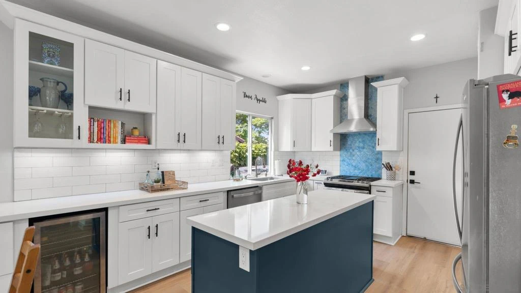 Interior 2