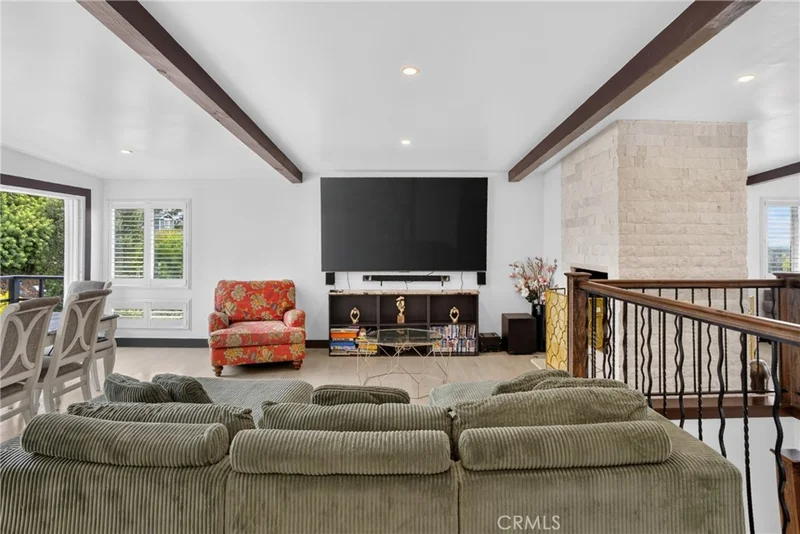 Photo 2 of 22061 Londelius Street