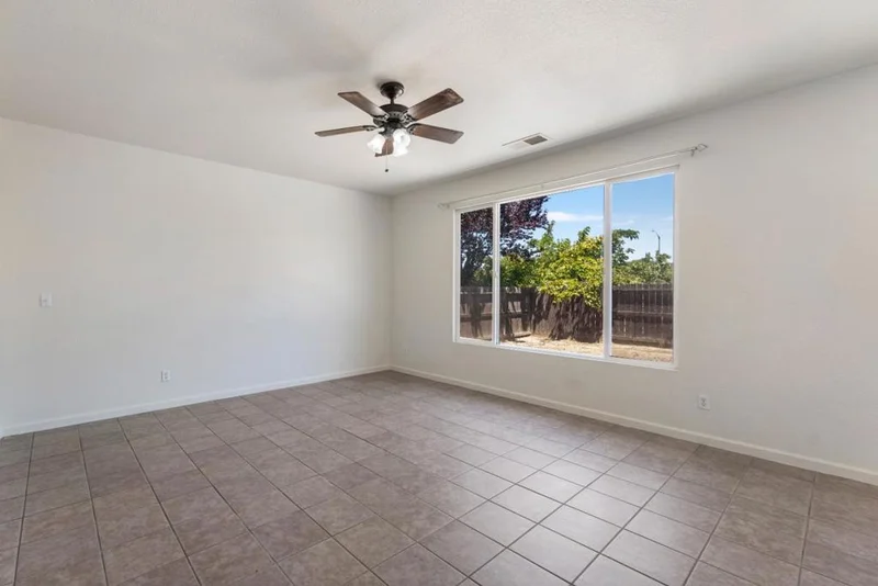 3 Mill Springs Court