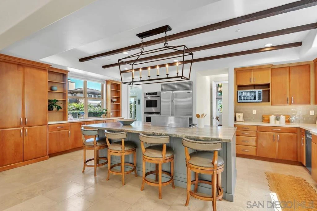 Interior 2