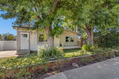 774 Oro Street photo 2