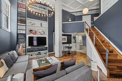 702 Ash Street 105