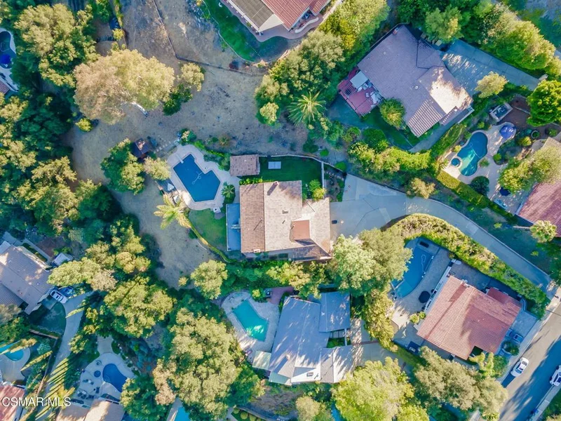 2252 Hillsbury Road