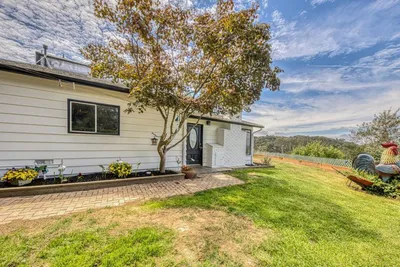 16985 Forrest Lane B photo 2