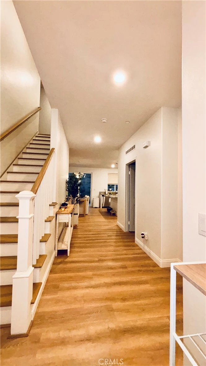 Interior 2