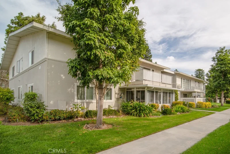 328 Avenida Carmel P