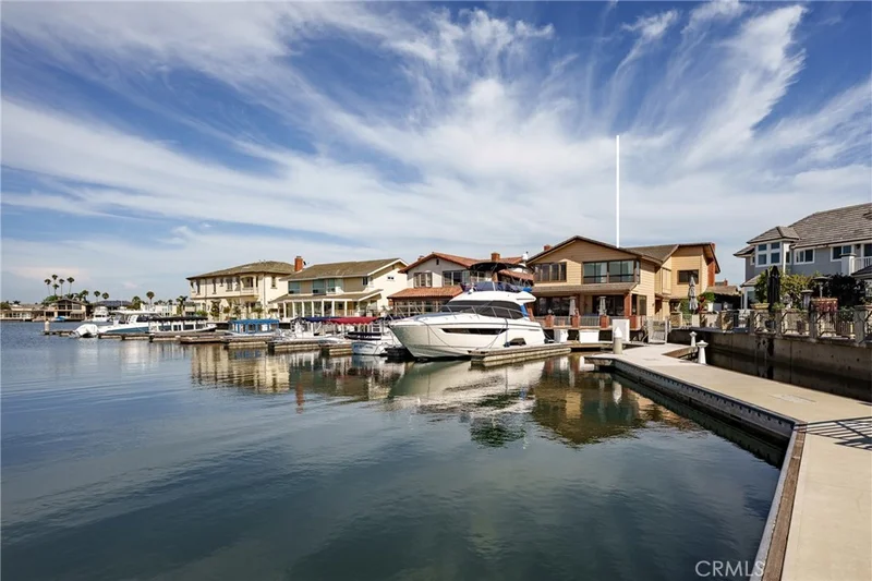 17052 Marina Bay, Huntington Beach, CA 92646