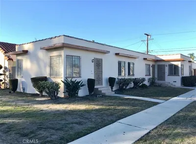1402 W 78th Street