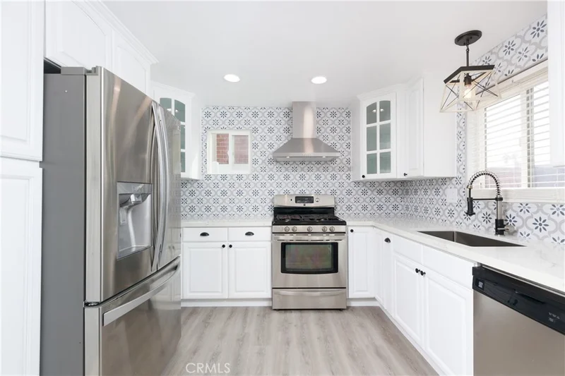 17121 Hague Lane photo 2