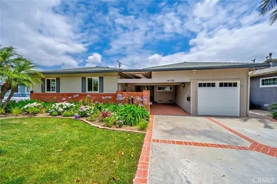 14132 Carfax