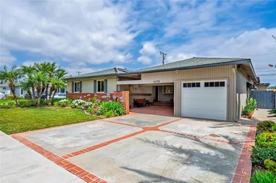14132 Carfax photo 2