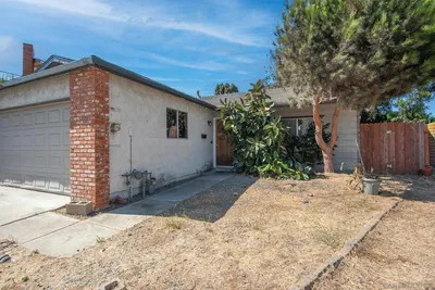 1823 Sparks Ct. photo 2