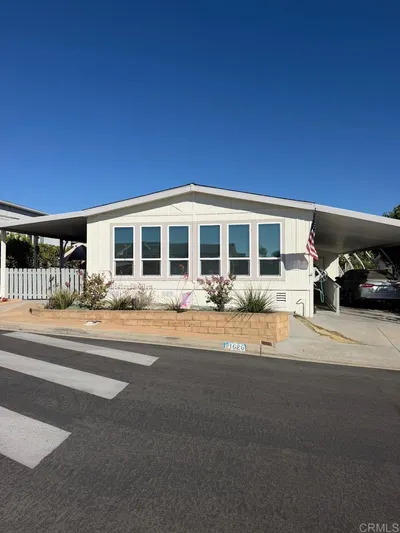 1626 Wisteria Glen