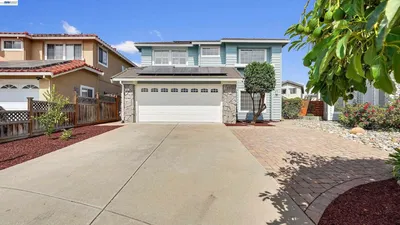 5197 Rose Way