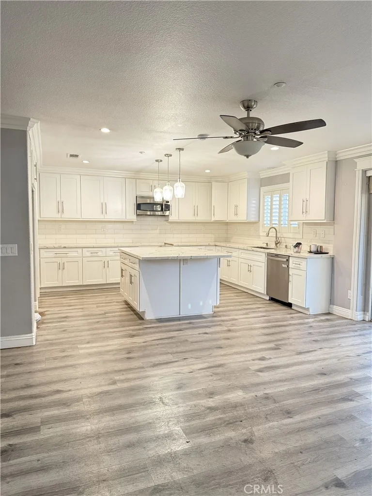 15467 Spruce Tree photo 2
