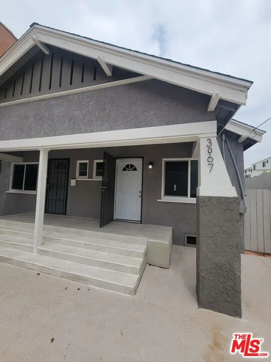 3067 Harrington Avenue photo 2