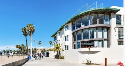 11 Marine Terrace 5
