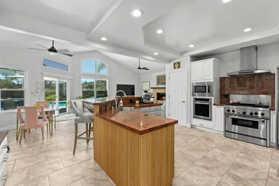 12711 Big Bend Way photo 2