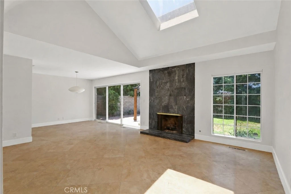 Interior 2