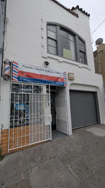5465 Mission Street photo 2