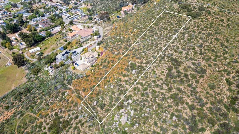 Photo 2 of 0 East Of Twin Peaks Road Lot 12