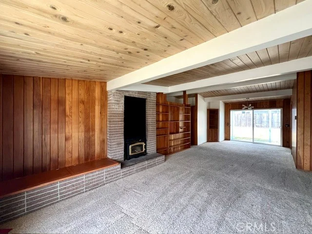 425 Wellington photo 2